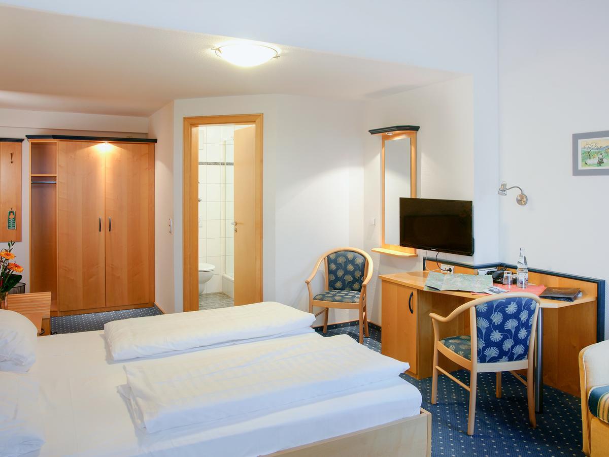 Hotel Gasthof Zum Biber Motten Kültér fotó