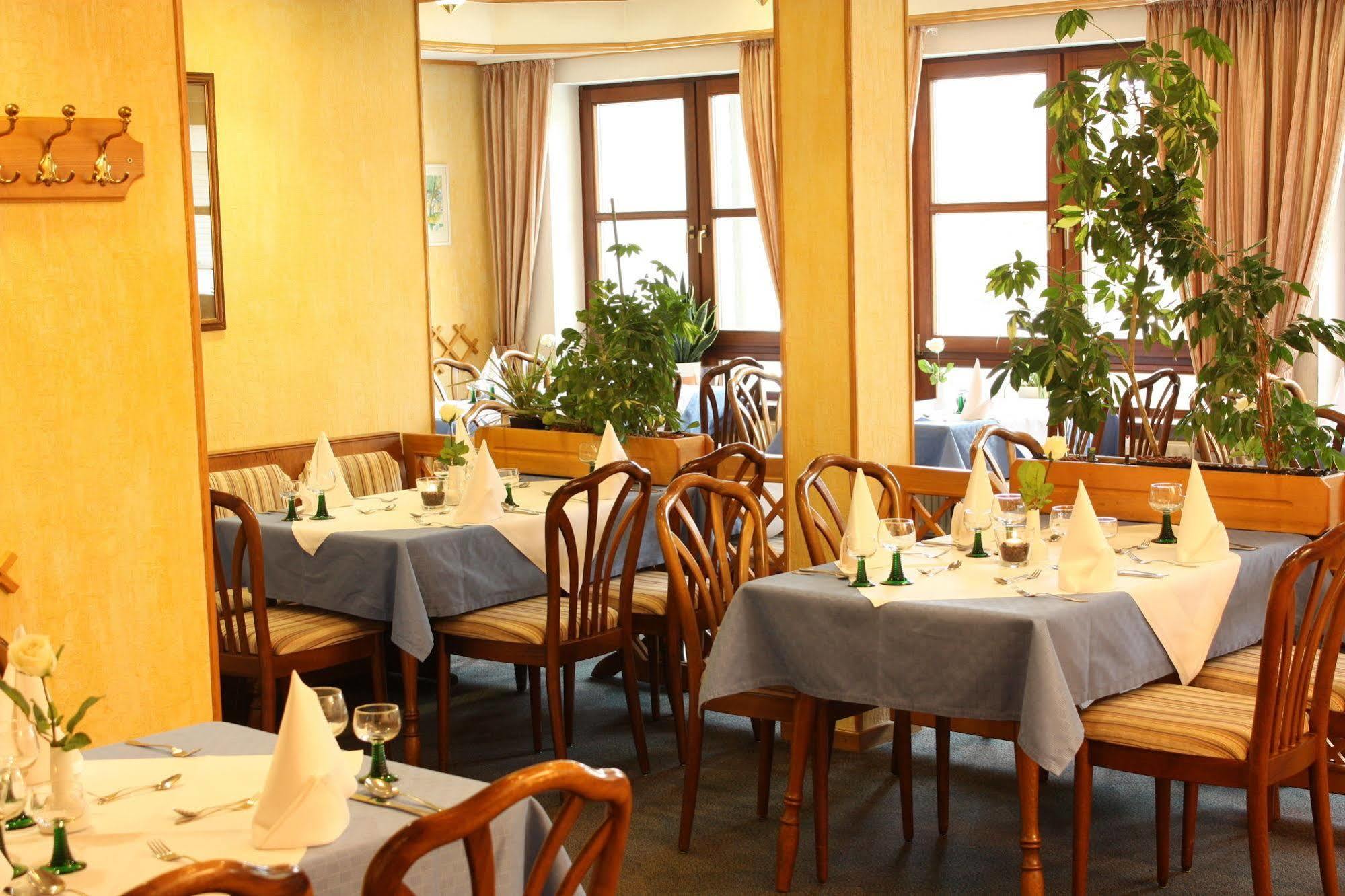 Hotel Gasthof Zum Biber Motten Kültér fotó