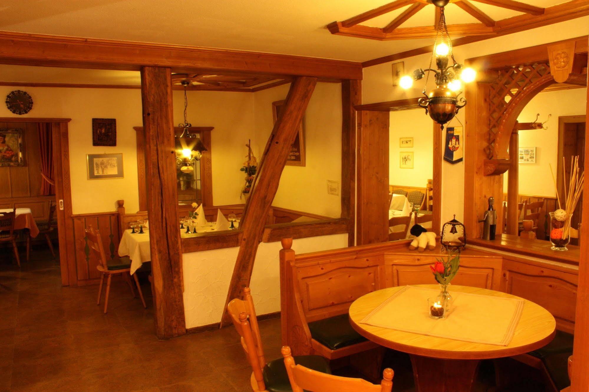 Hotel Gasthof Zum Biber Motten Kültér fotó